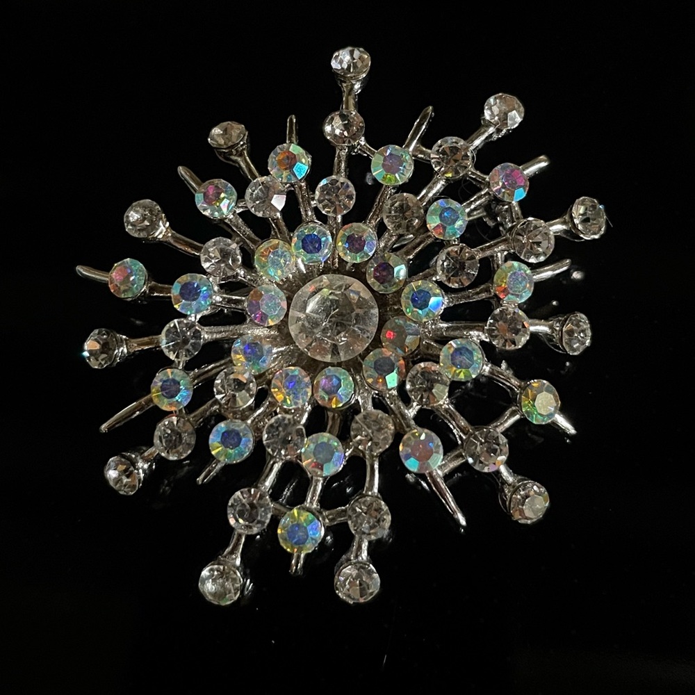 Vintage Rhinestone Brooch